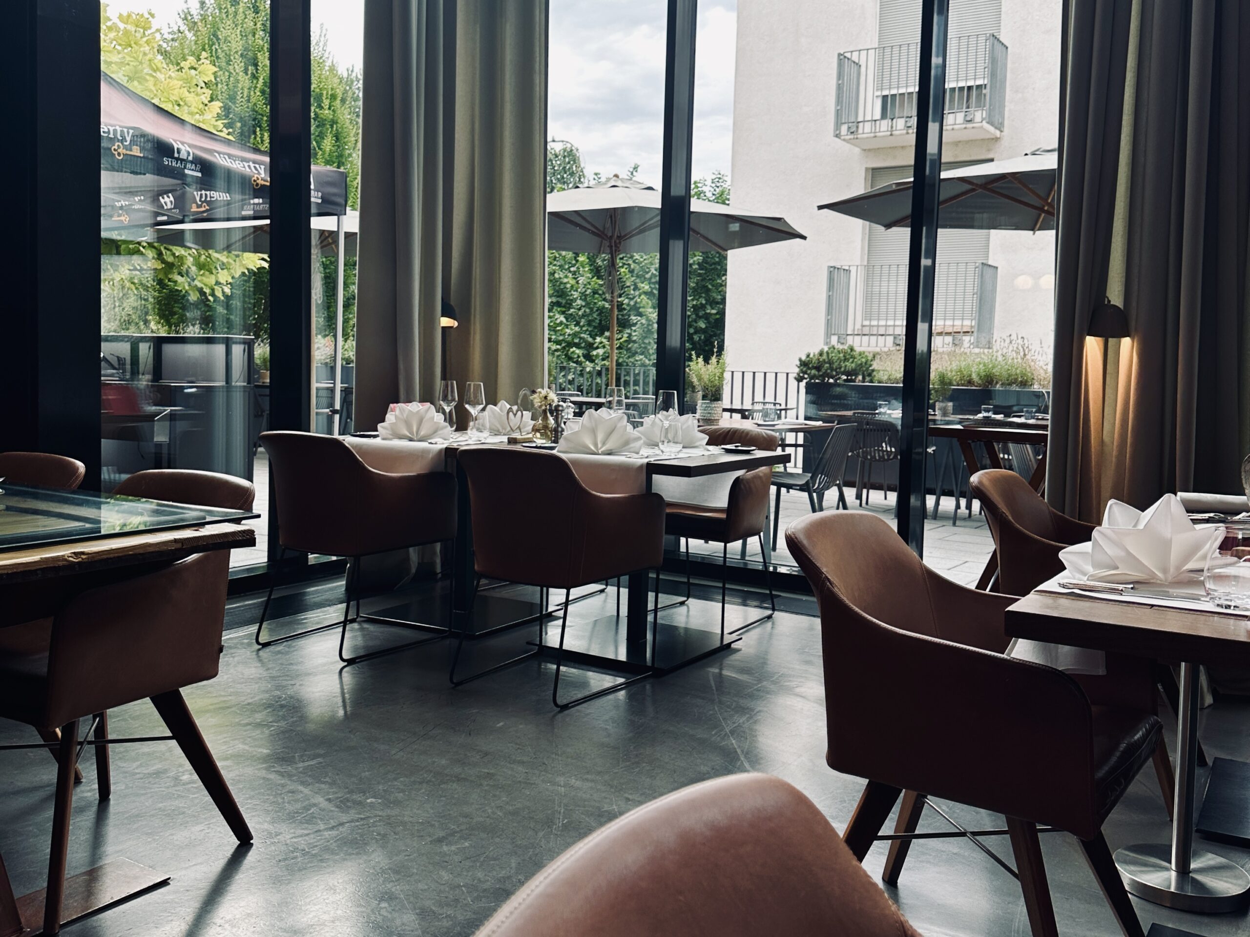 Wasser & Brot | Liberty